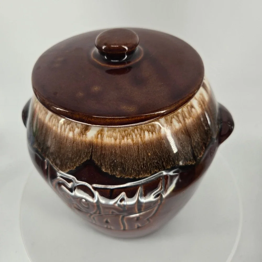 Vintage‎ McCoy USA Pottery Brown Drip Glaze Cookie Jar Lidded Bean Pot - Chipped